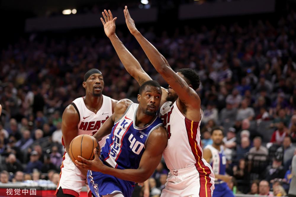 场承担了大 场承担了大